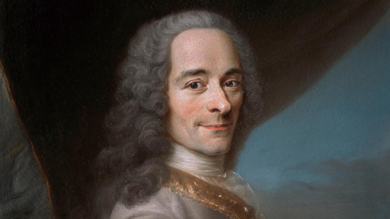 Voltaire se met en scène au château de Sully-sur-Loire